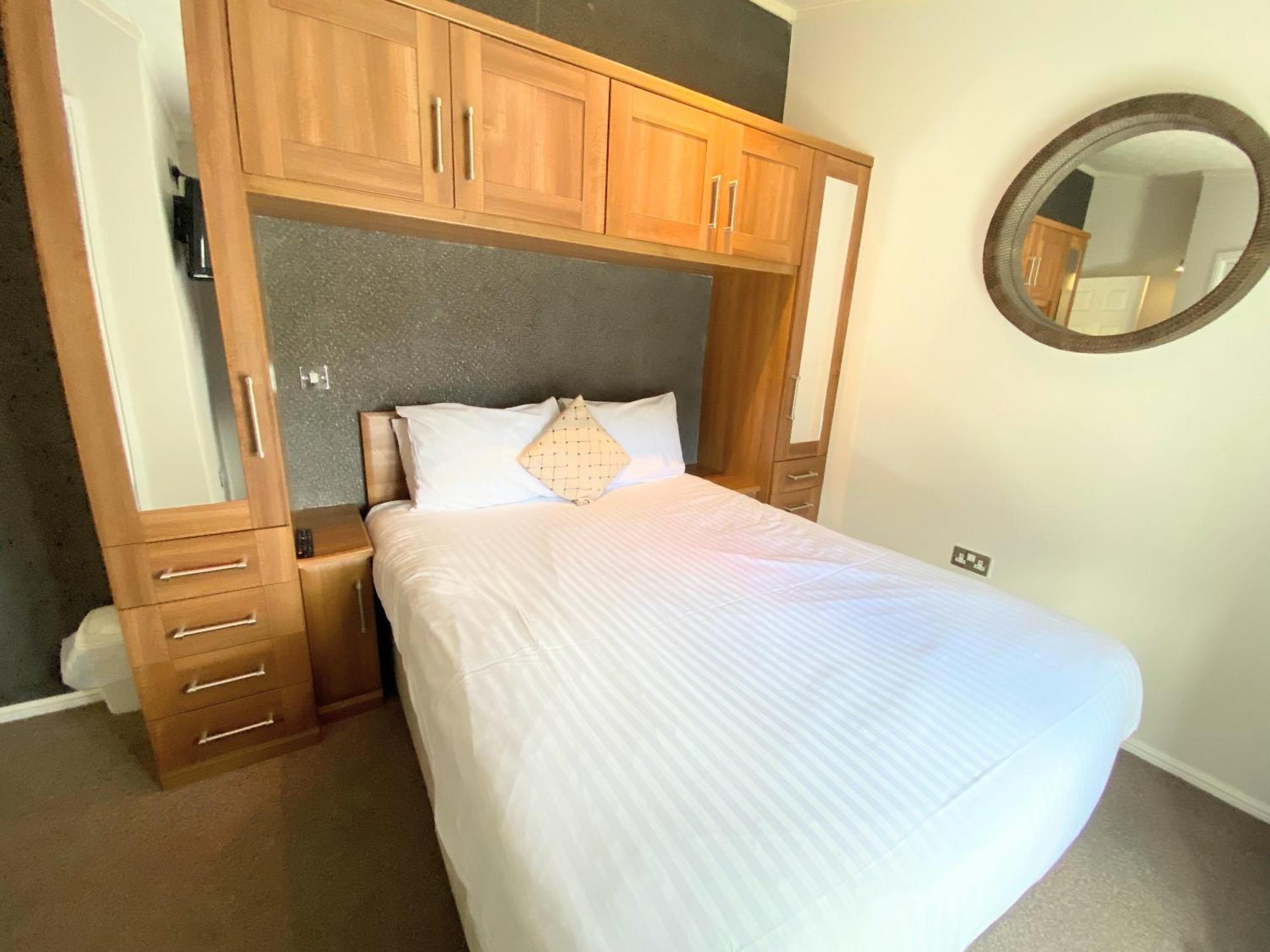 הוילה Kelty Benarty 11 With Private Hot Tub - Fife - Loch Leven - Lomond Hills - Pet Friendly מראה חיצוני תמונה