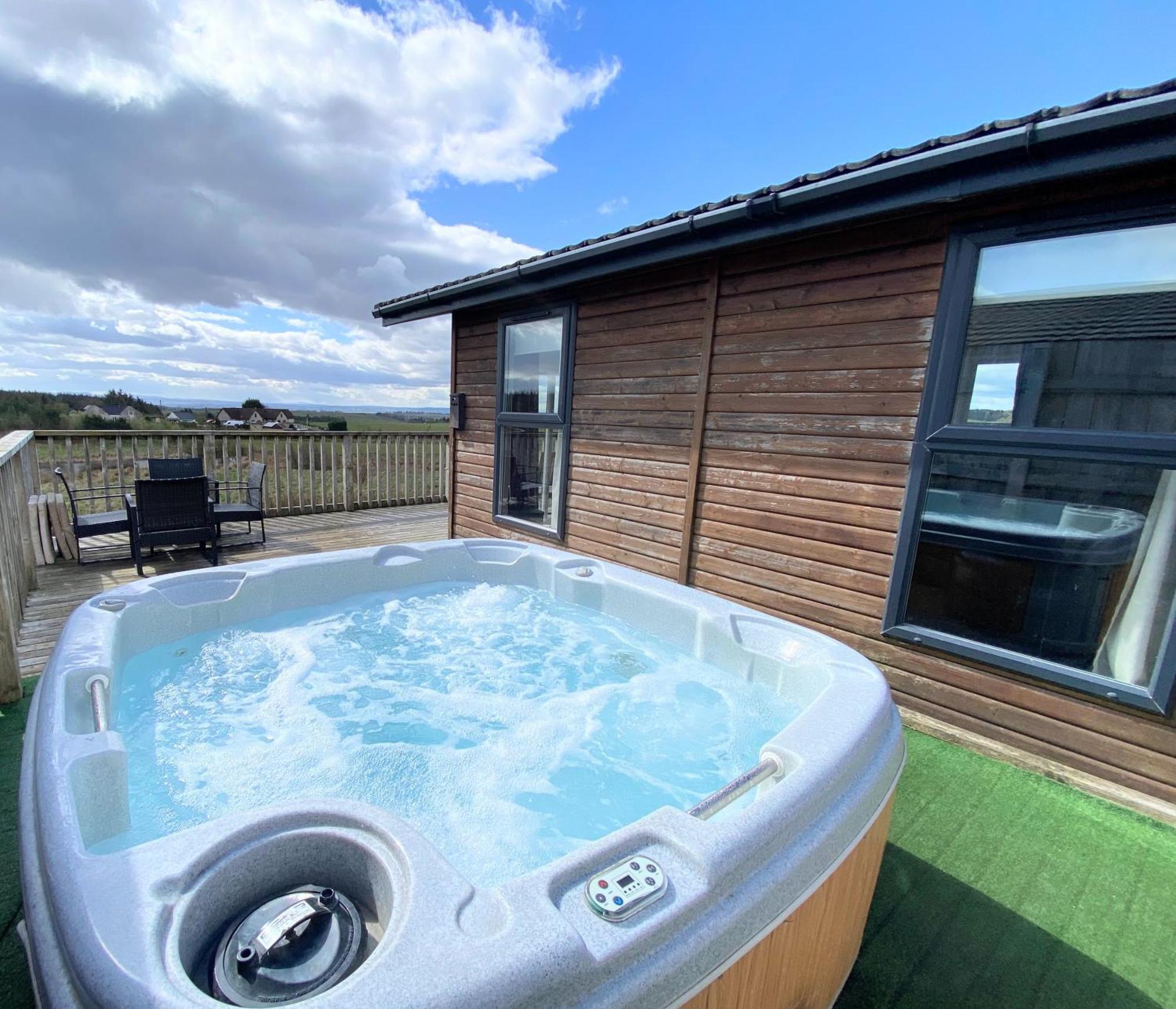 הוילה Kelty Benarty 11 With Private Hot Tub - Fife - Loch Leven - Lomond Hills - Pet Friendly מראה חיצוני תמונה