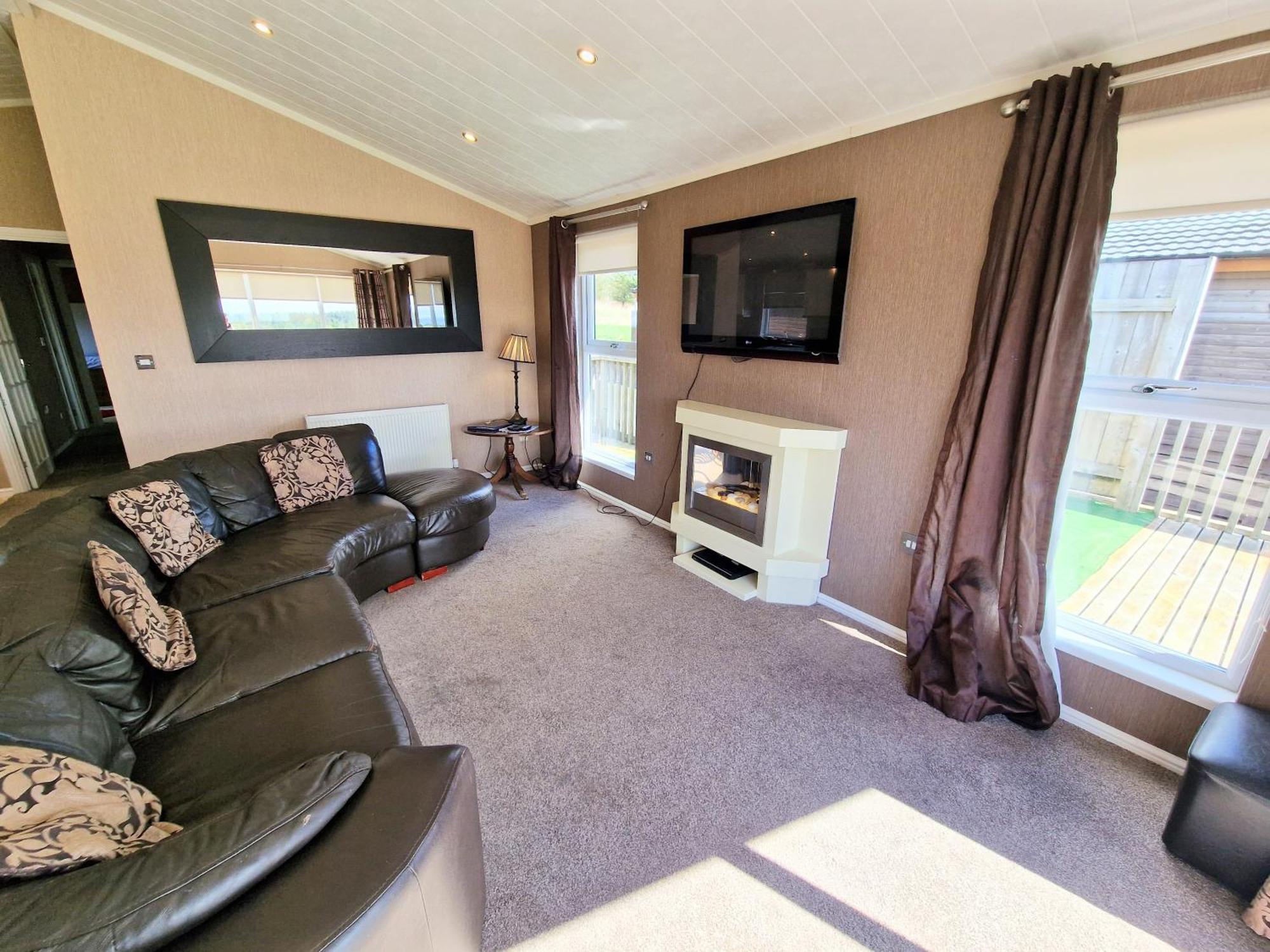 הוילה Kelty Benarty 11 With Private Hot Tub - Fife - Loch Leven - Lomond Hills - Pet Friendly מראה חיצוני תמונה