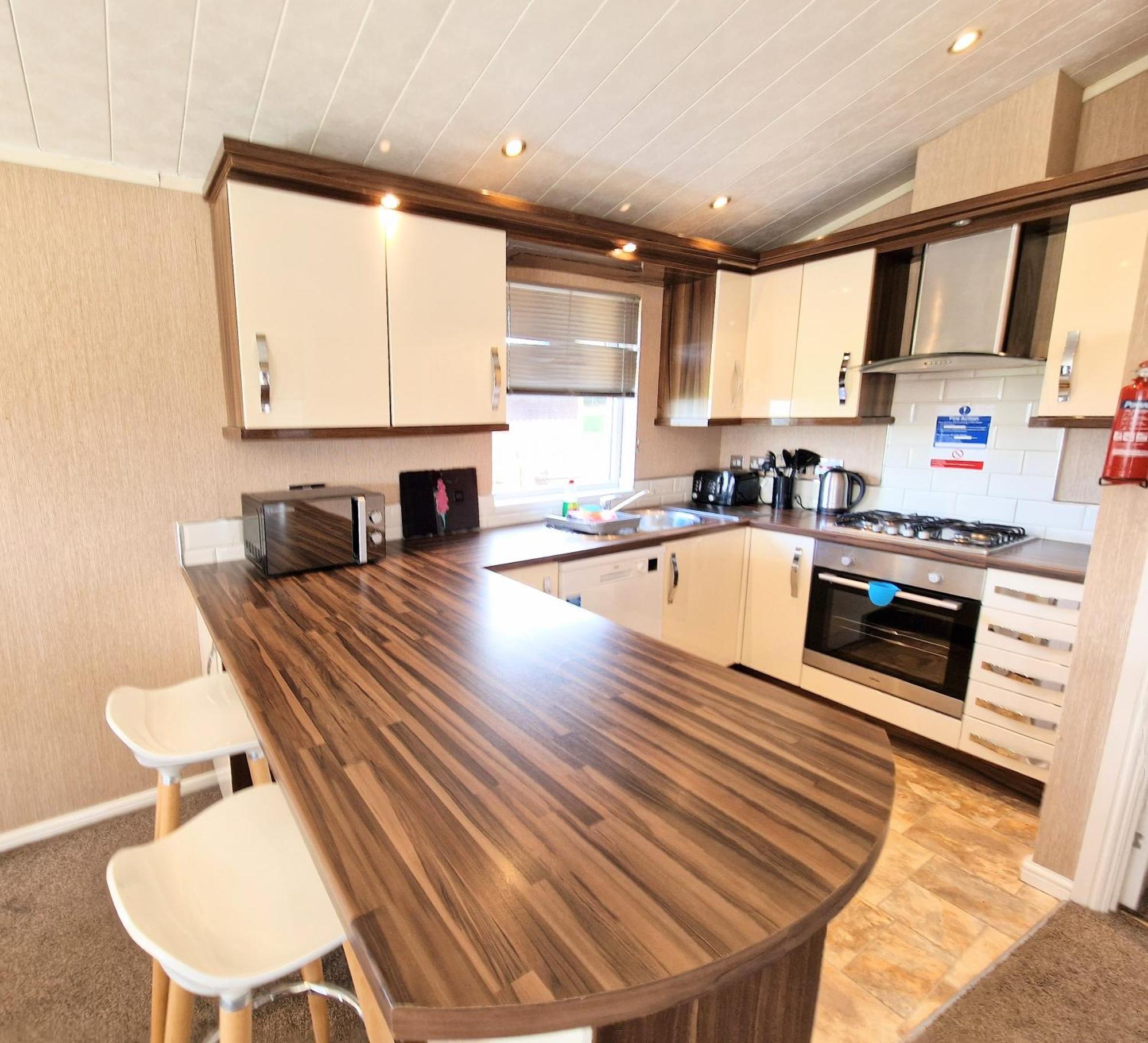 הוילה Kelty Benarty 11 With Private Hot Tub - Fife - Loch Leven - Lomond Hills - Pet Friendly מראה חיצוני תמונה